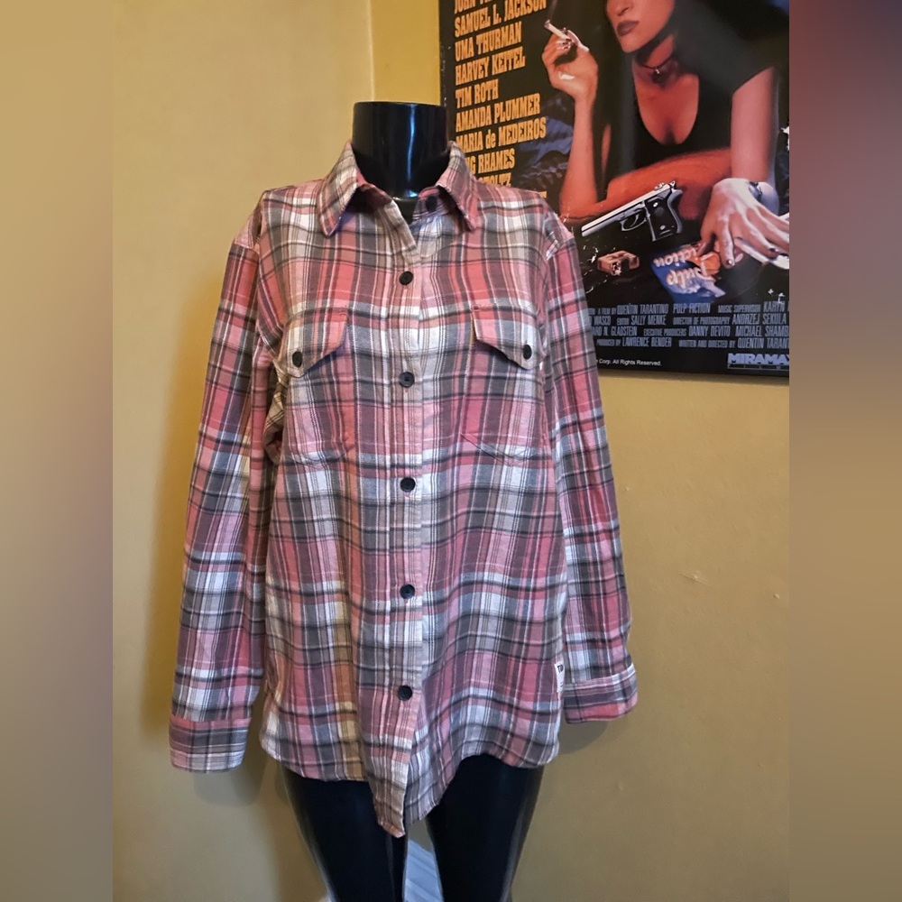 Women’s Tilley Plaid Button-Up Shirt ( Medium)